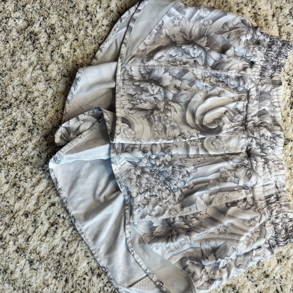 Lululemon Athletica Floral Gray Athletic Shorts